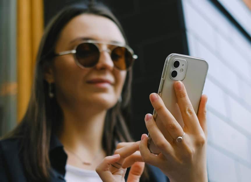 ov chipkaart op telefoon